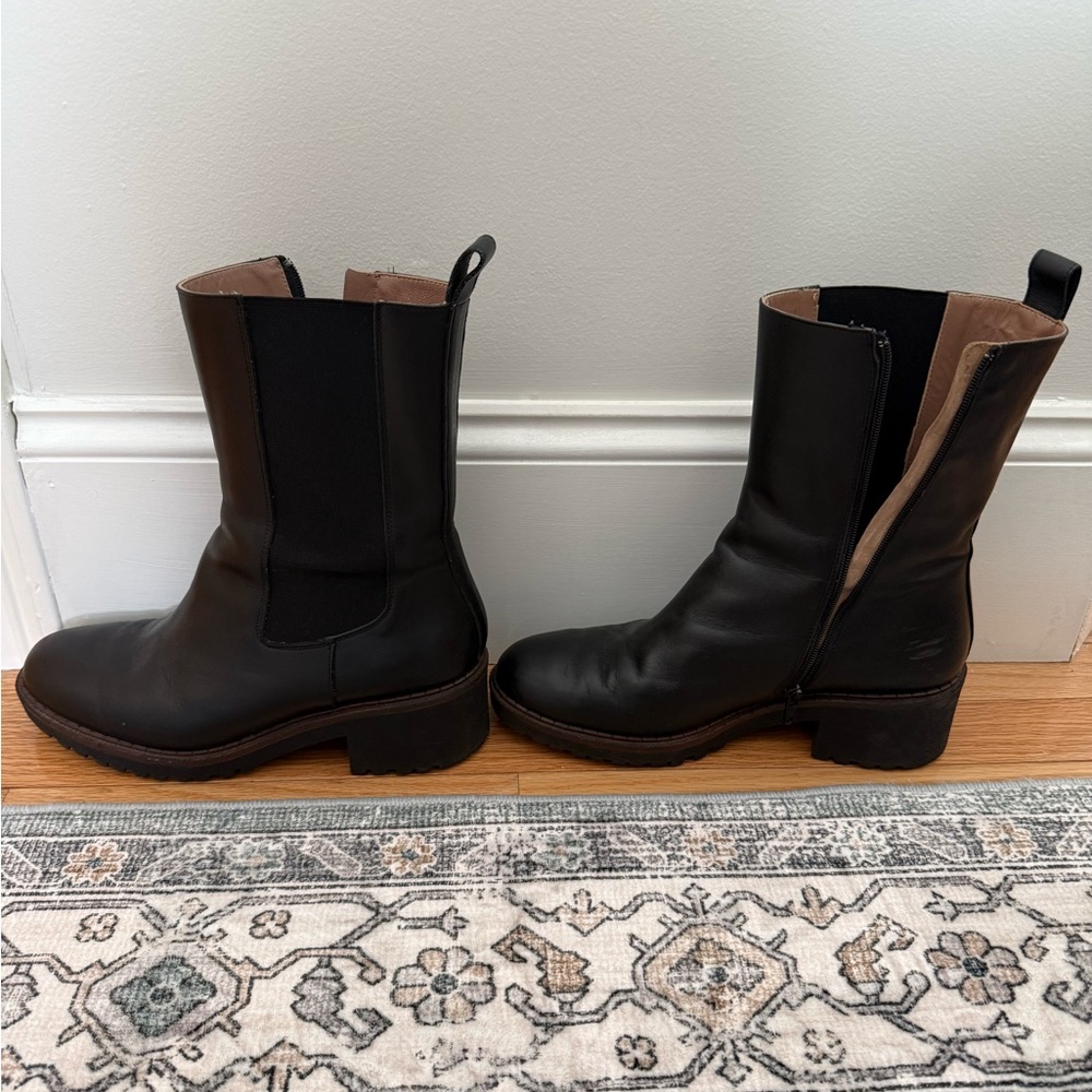 Women’s Italian Black Leather Boots - Picture 5 of 9